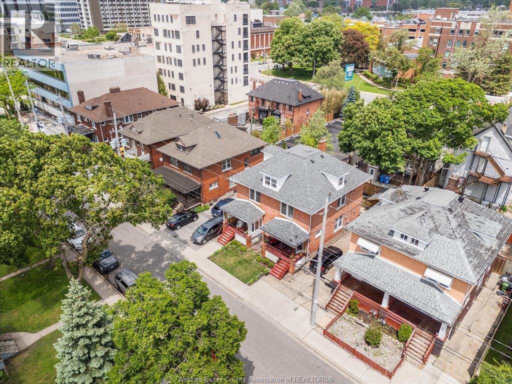 1046-1048 Pelissier, Windsor, Ontario, N9A4L7 — Photo 33