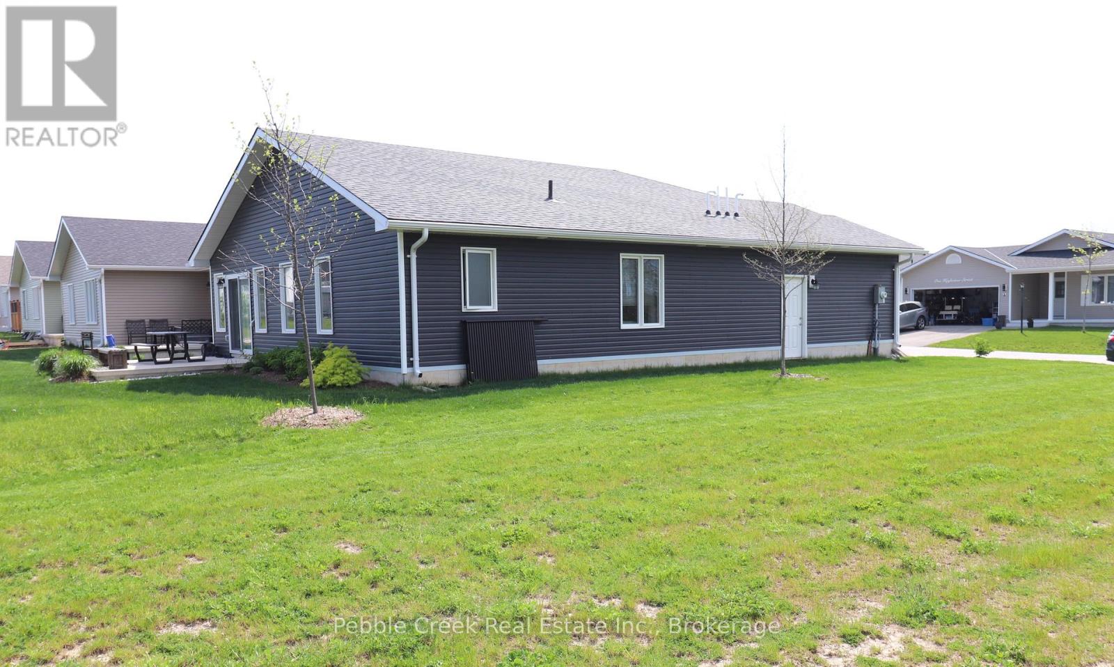 2 HIGHVIEW STREET - 34