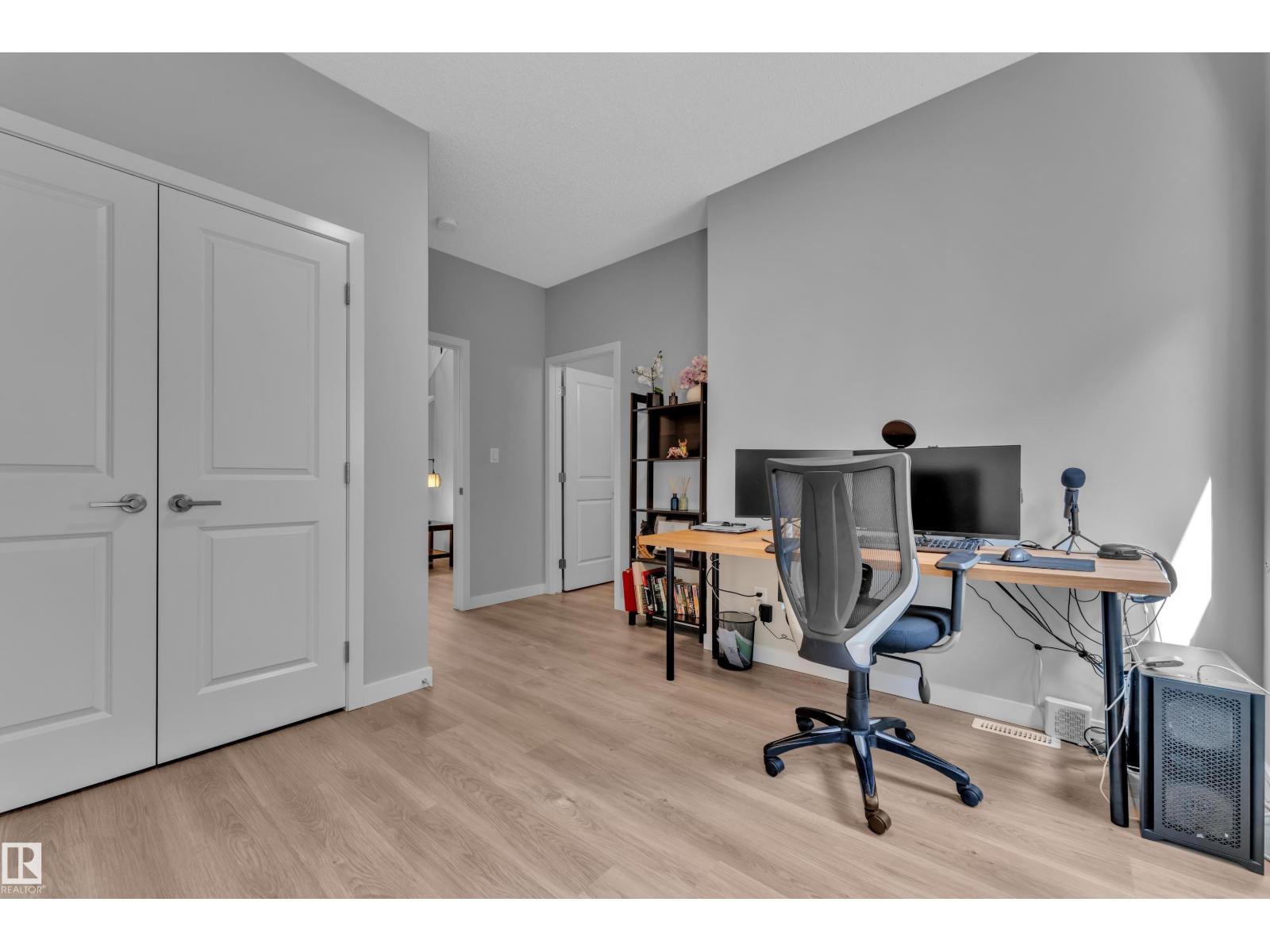 4135 HAWTHORN CT SW - 11