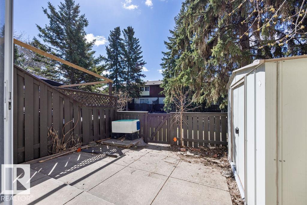 17429 77 AV NW - 25