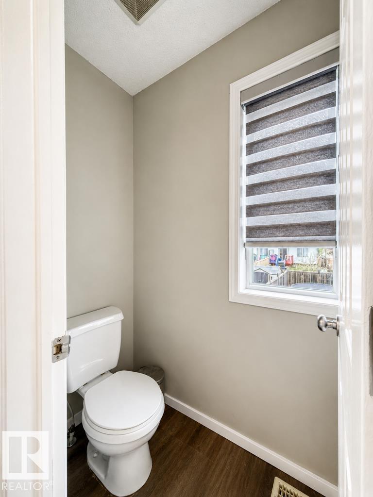 13960 137 ST NW - 19