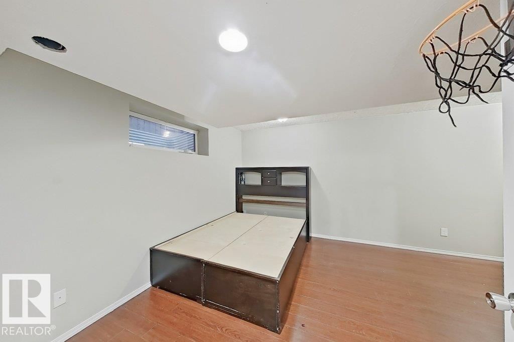 13960 137 ST NW - 26