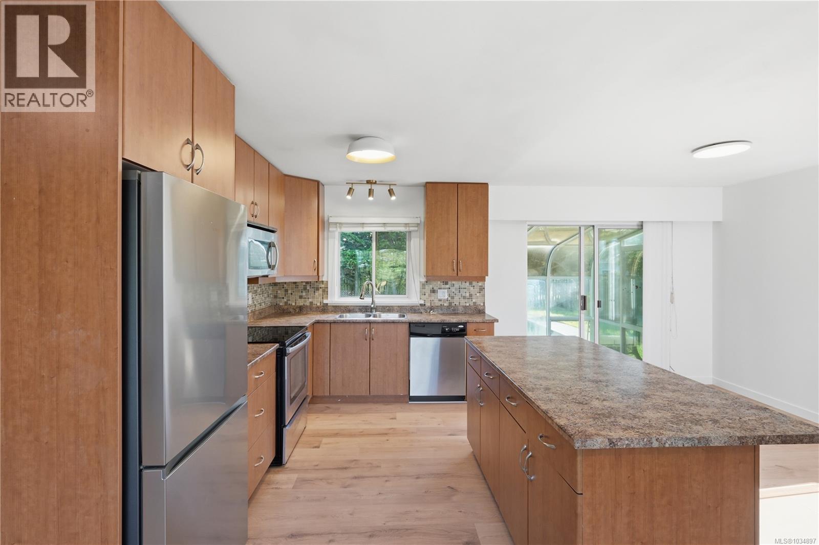 2153 James White Blvd - 9