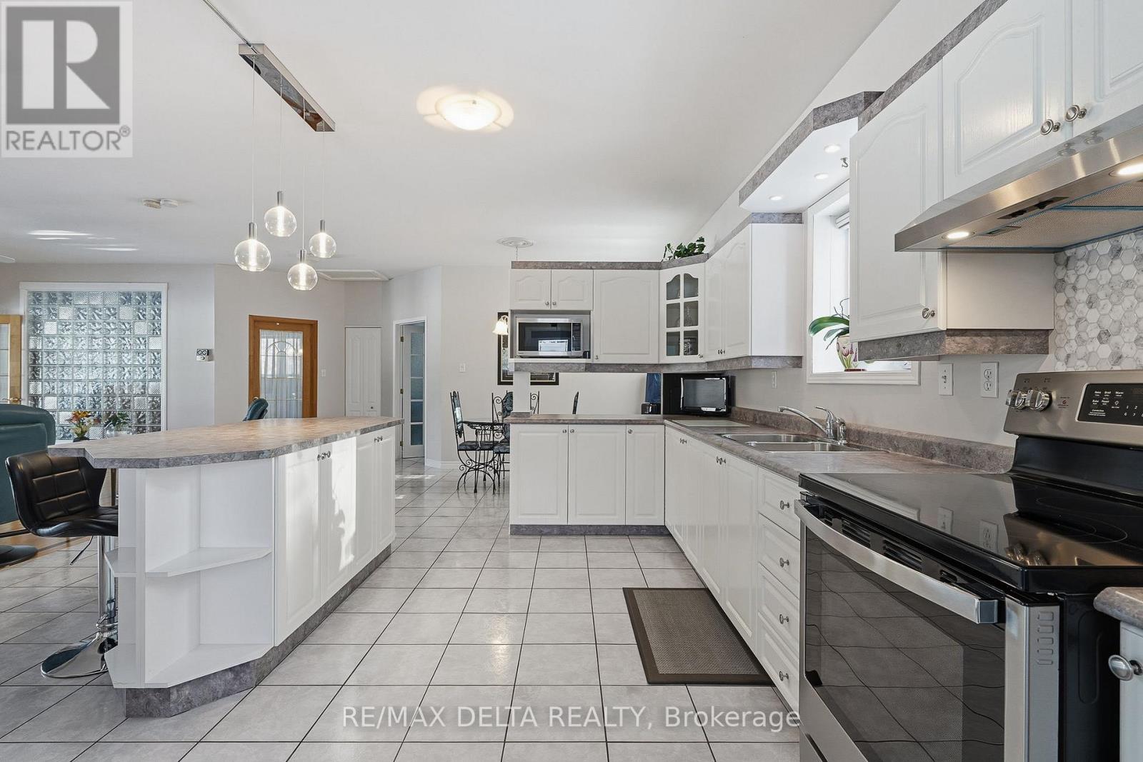 2071 CH TESSIER ROAD - 13