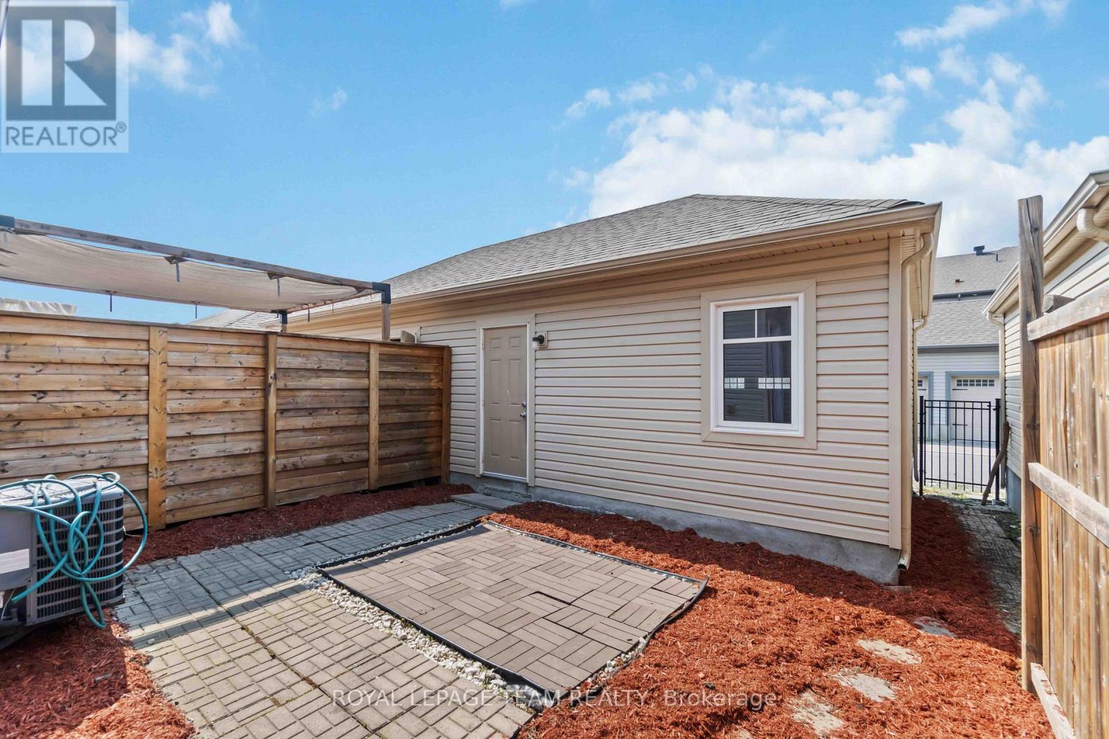 349 SWEETFLAG STREET - 27