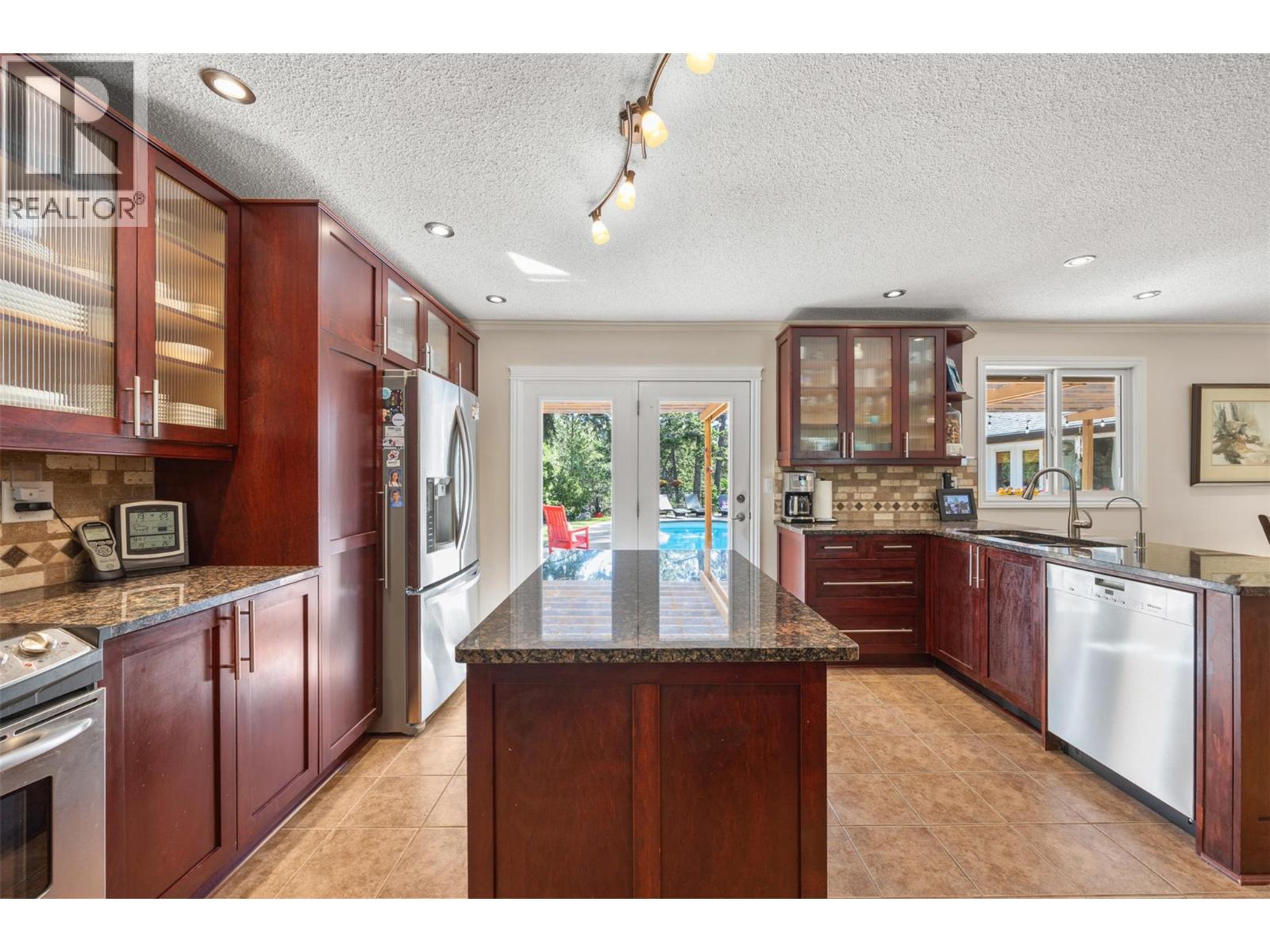 3217 Webber Road, West Kelowna