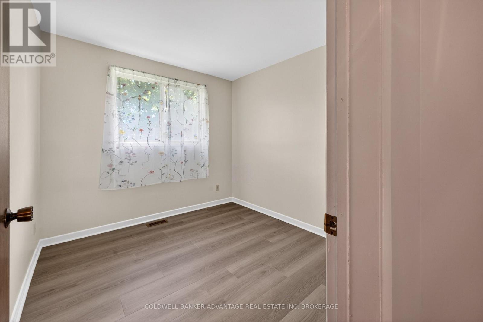 6976 ABBEY CIRCLE - 23