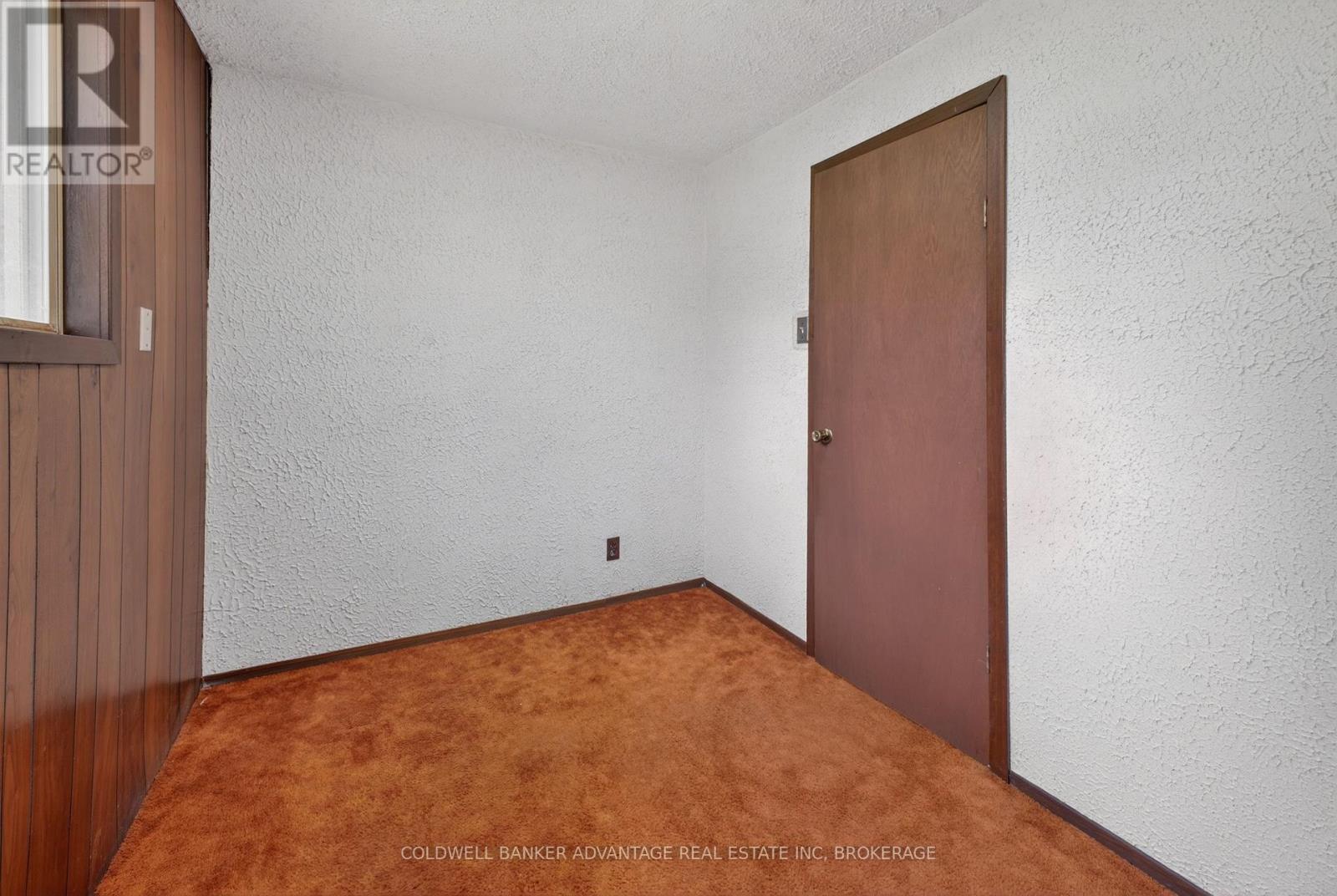 6976 ABBEY CIRCLE - 31