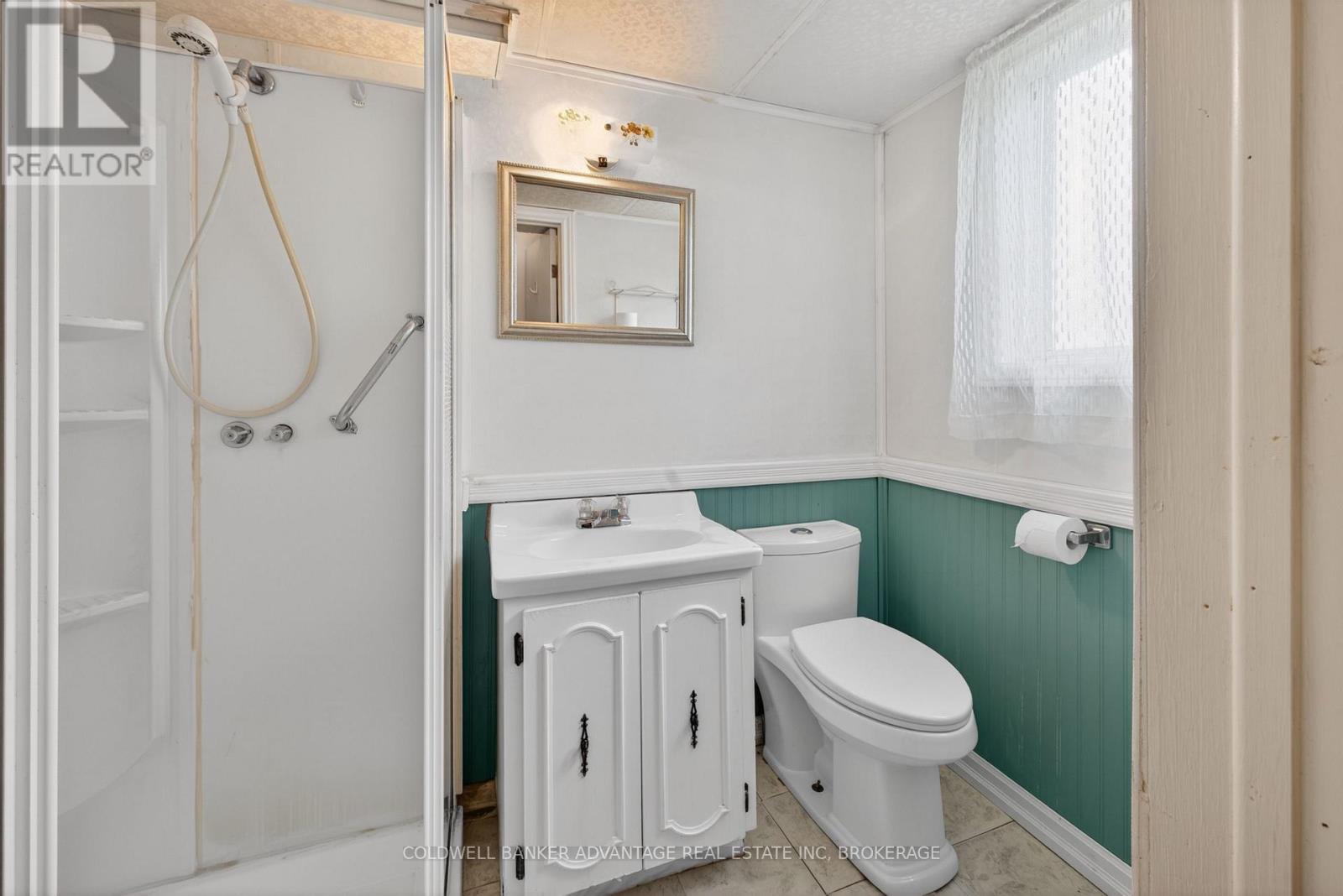 6976 ABBEY CIRCLE - 32