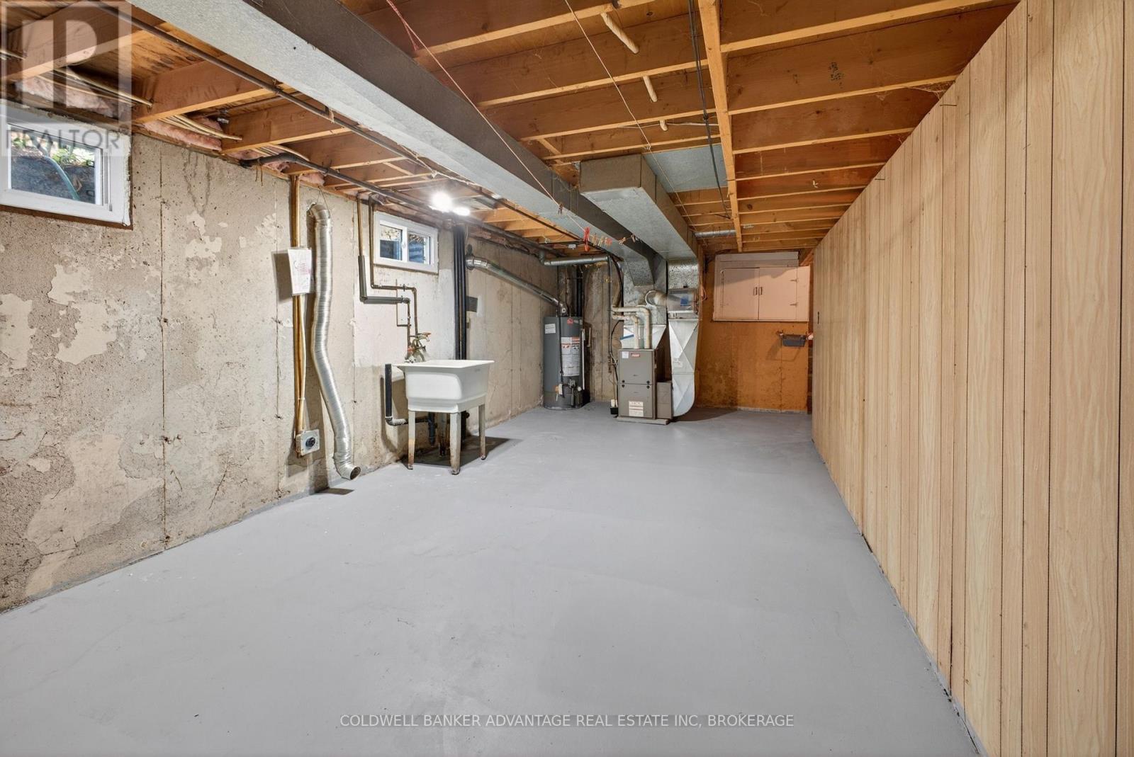 6976 ABBEY CIRCLE - 37