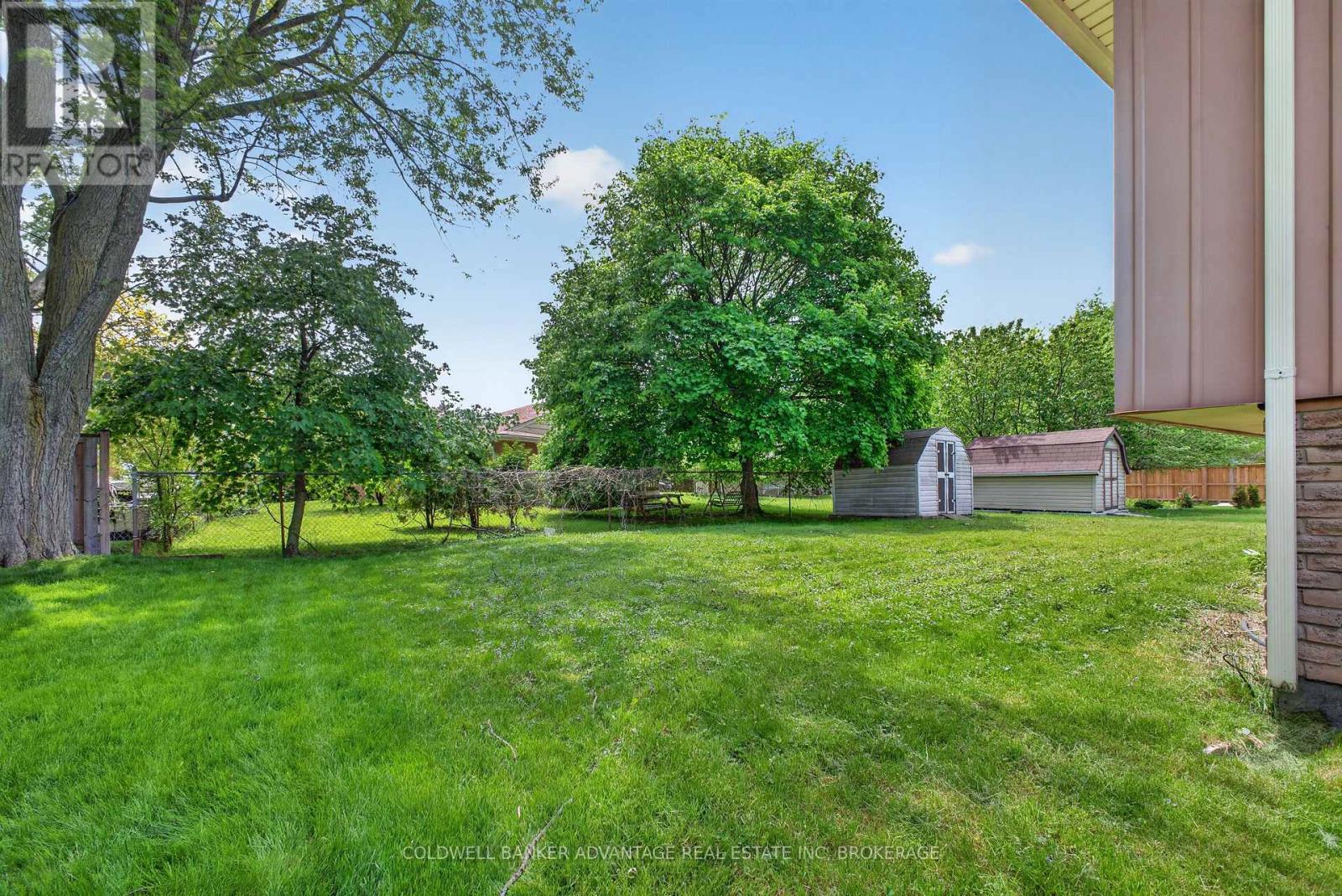 6976 ABBEY CIRCLE - 5