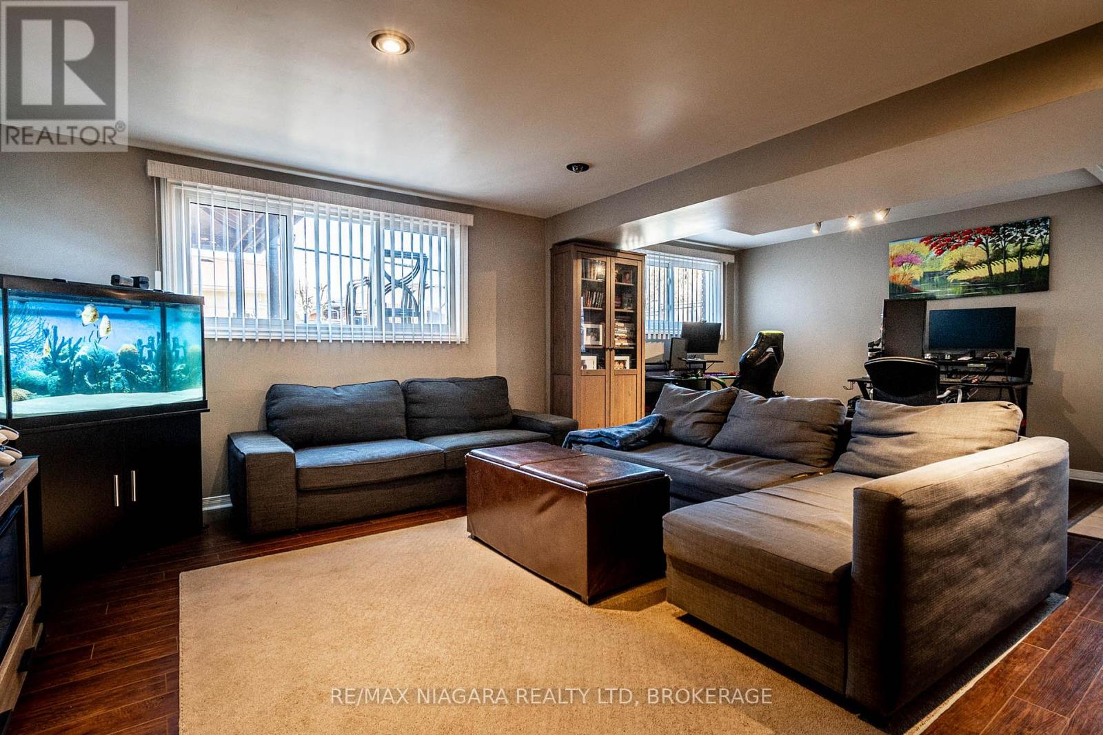 63 WINDWARD STREET - 18