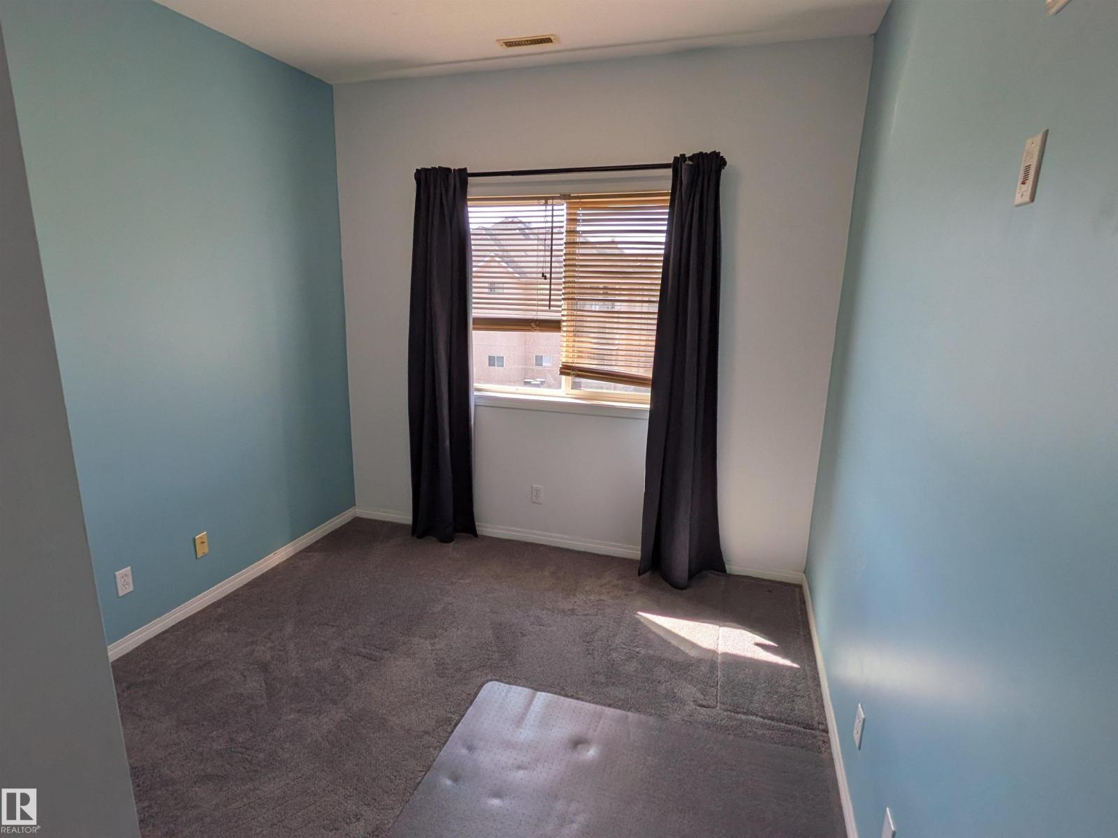 #419 4304 139 AV NW - 8