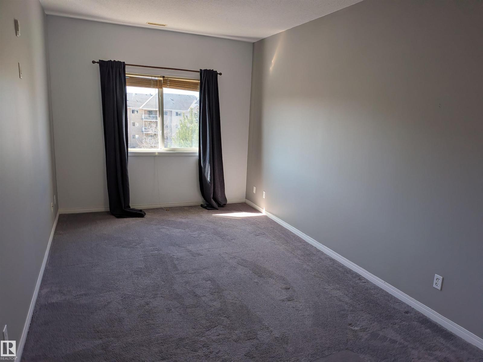 #419 4304 139 AV NW - 5
