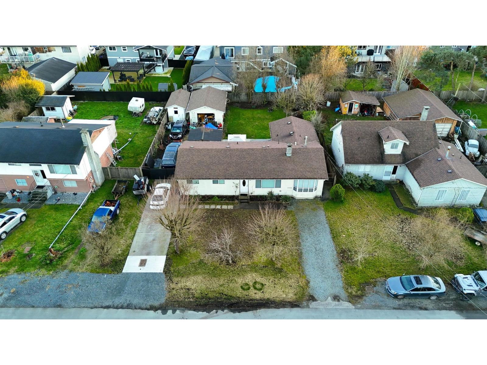 27056 28A Avenue - photo 2