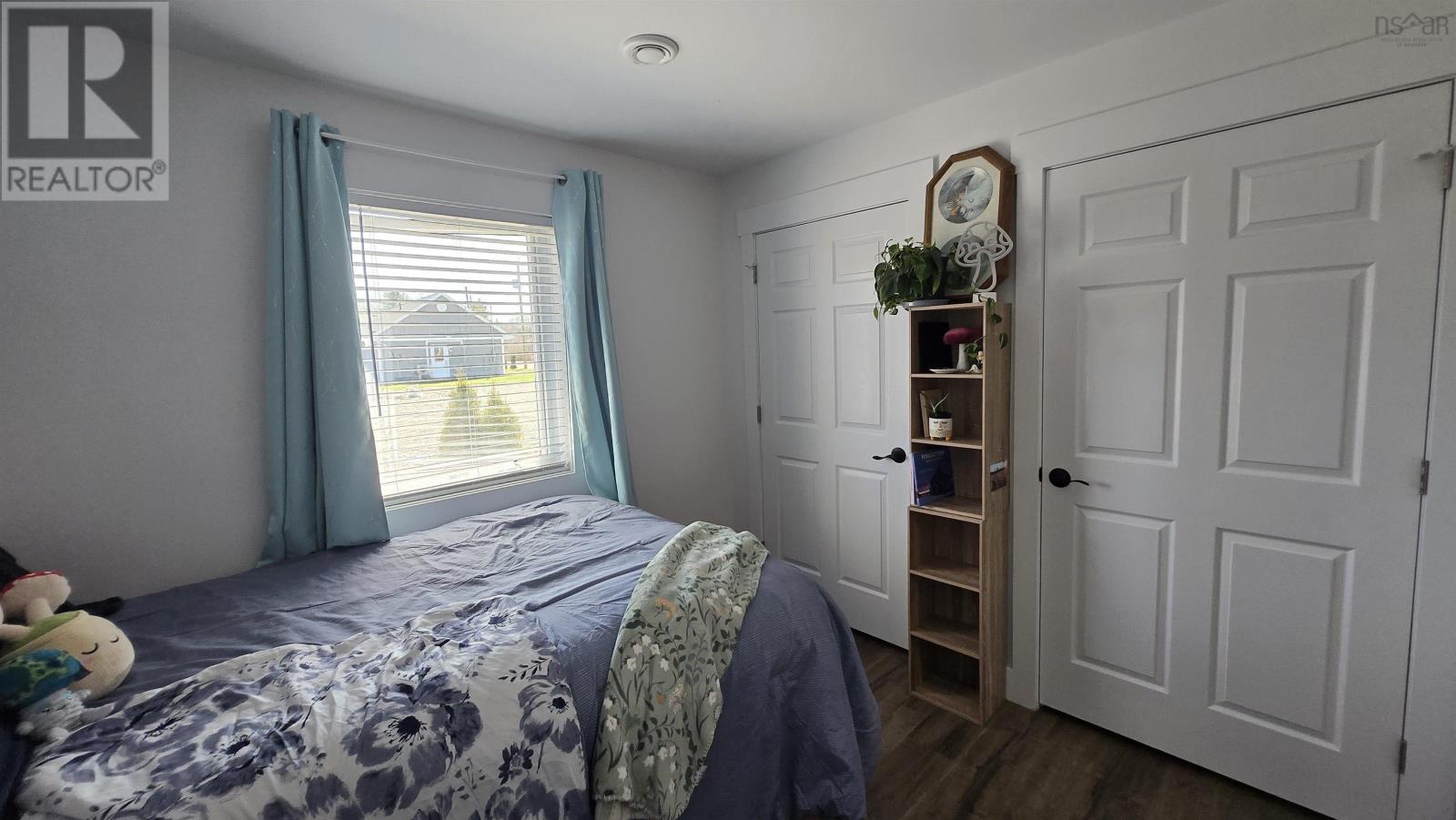 333 Nichols Avenue - 9