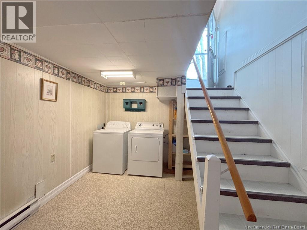 26 Danforth Street - 18