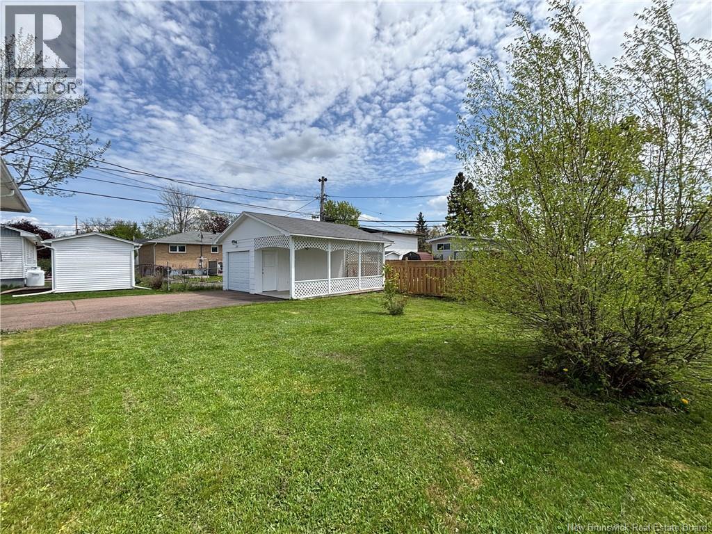 26 Danforth Street - 22