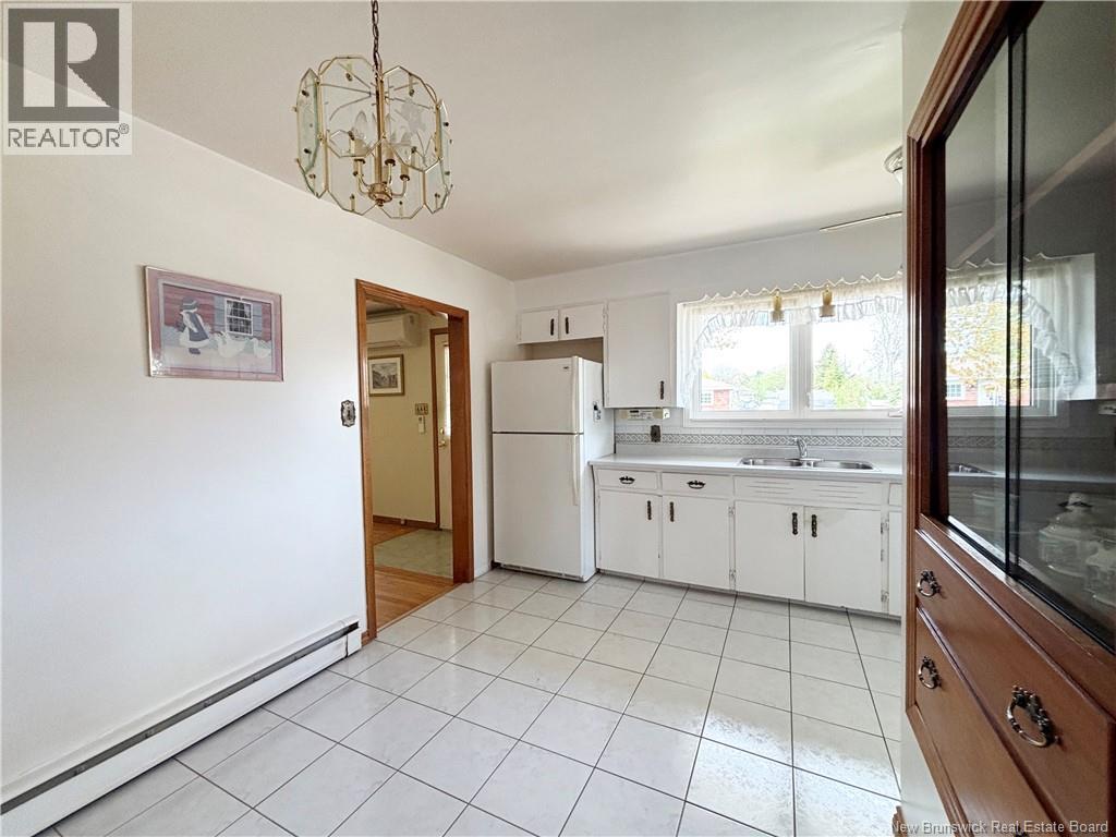 26 Danforth Street - 3