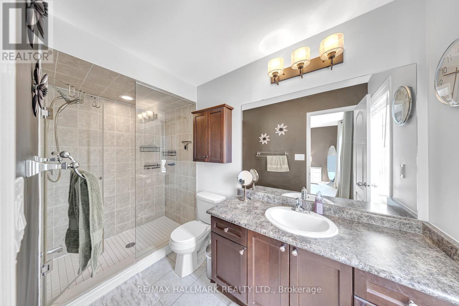 21 SUMMERSIDE AVENUE - 18