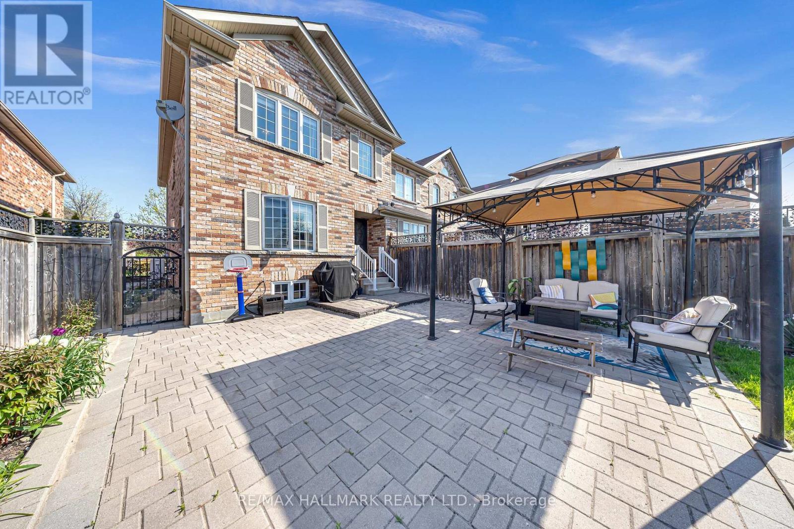 21 SUMMERSIDE AVENUE - 26