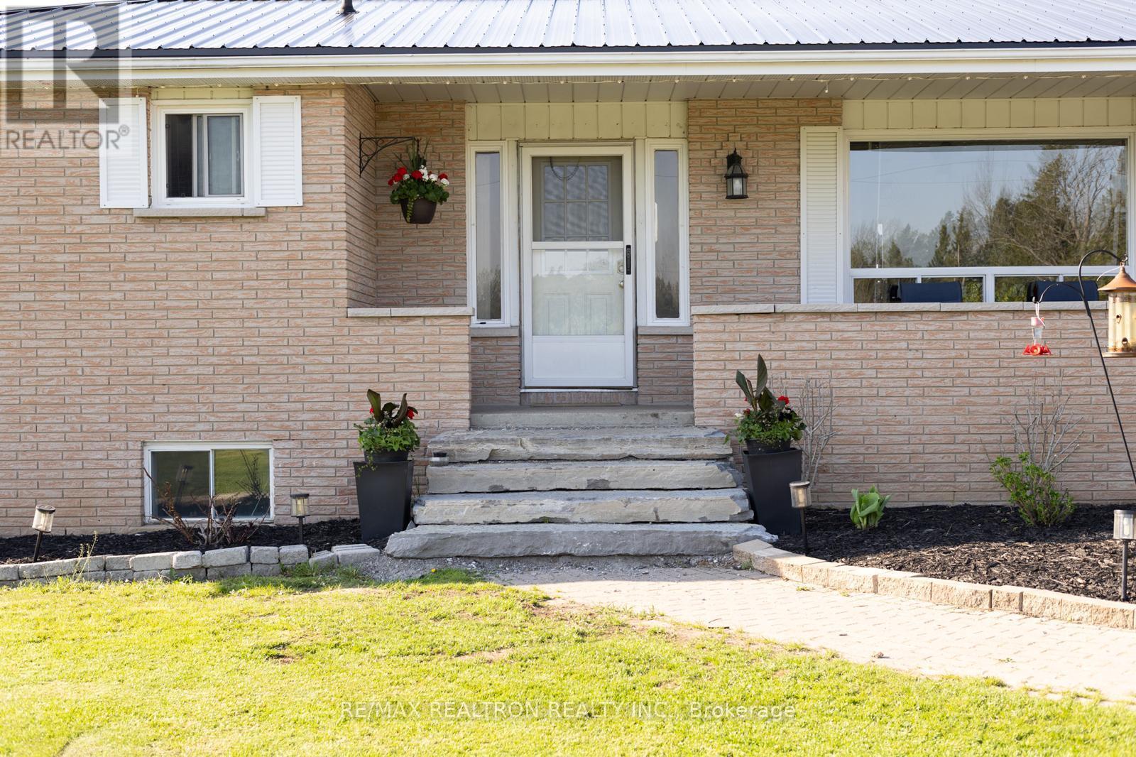 757 KINGS WHARF ROAD - Image 2