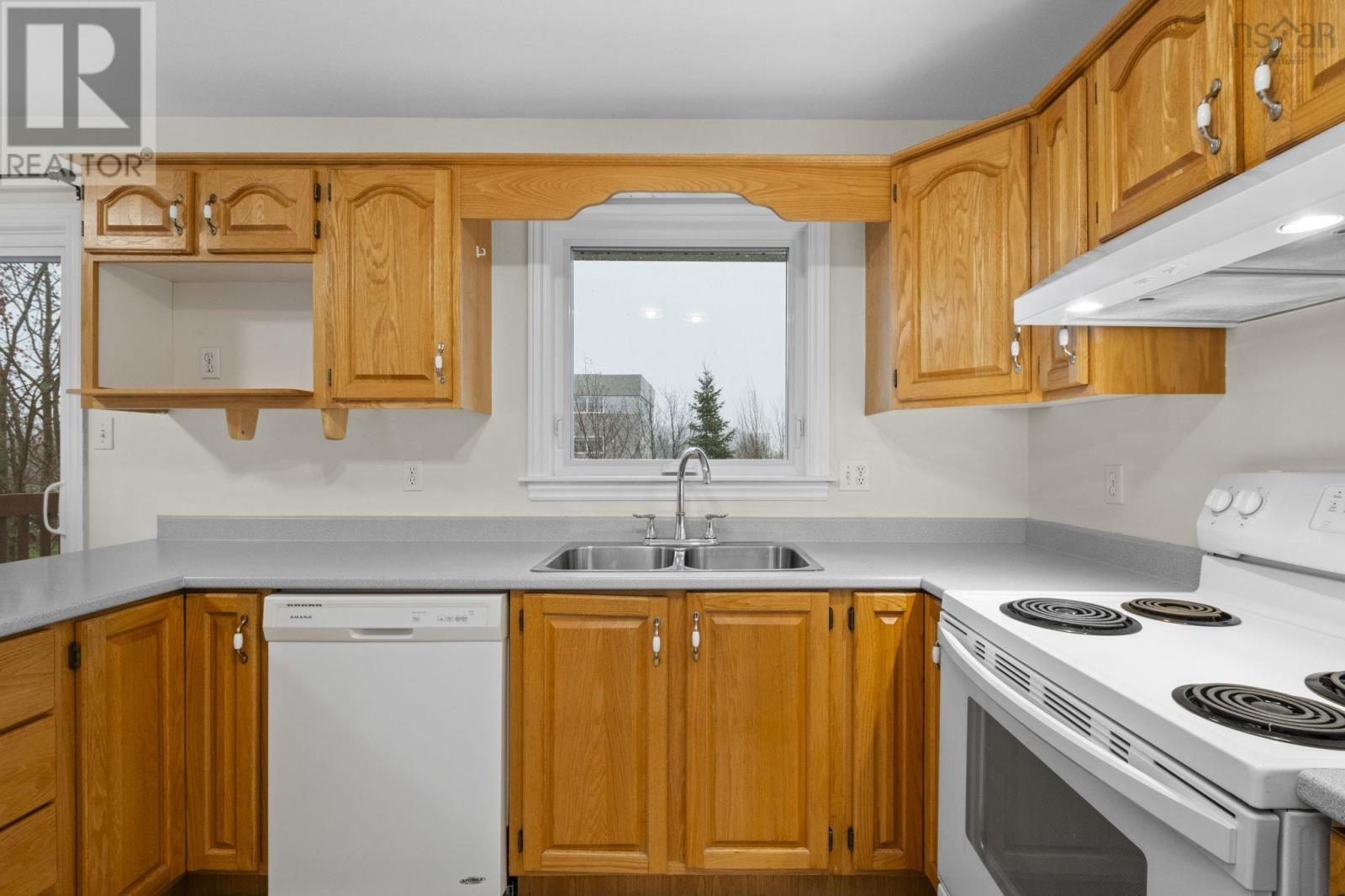 78 Brookfield Ave - 19