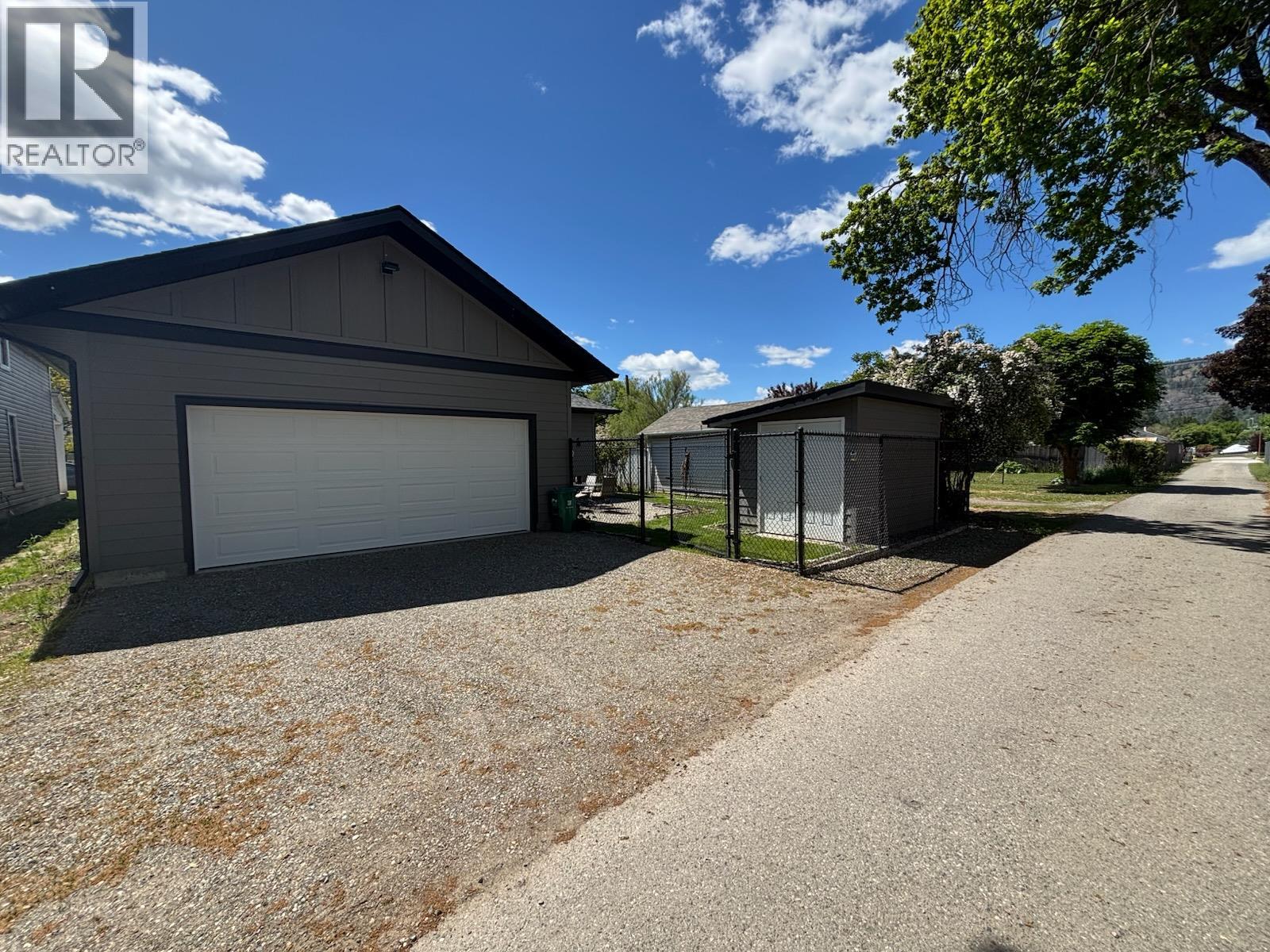1435 72ND Avenue - 2