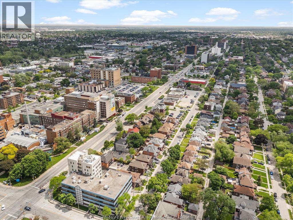 1046-1048 Pelissier, Windsor, Ontario, N9A4L7 — Photo 32