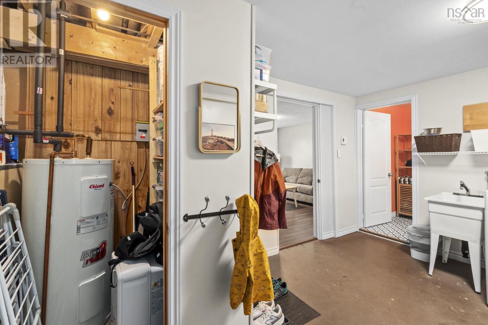 25 Cannon Crescent - 30