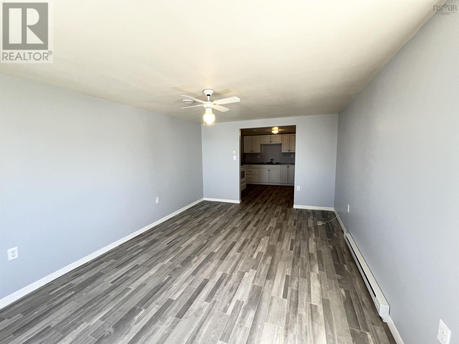 2739 Main Street - 11