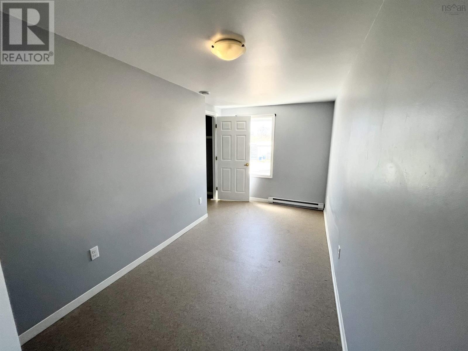 2739 Main Street - 8
