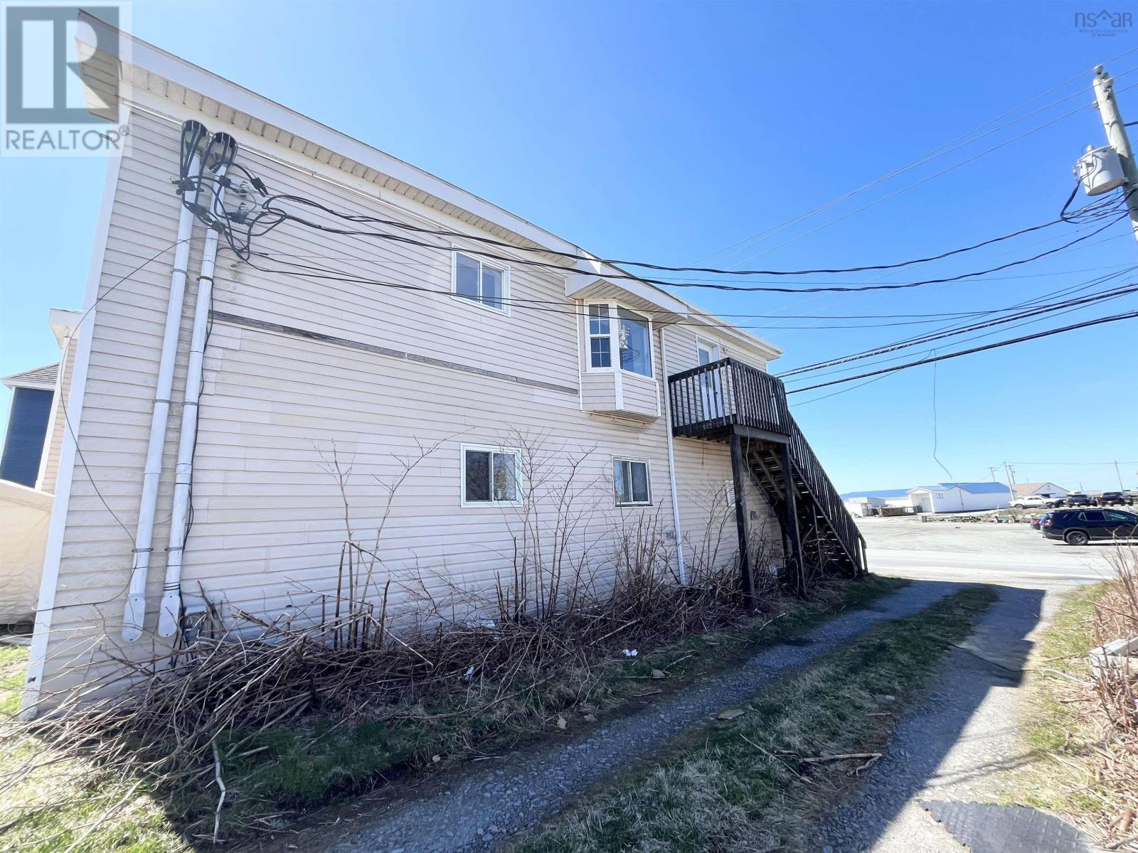 2739 Main Street - 25