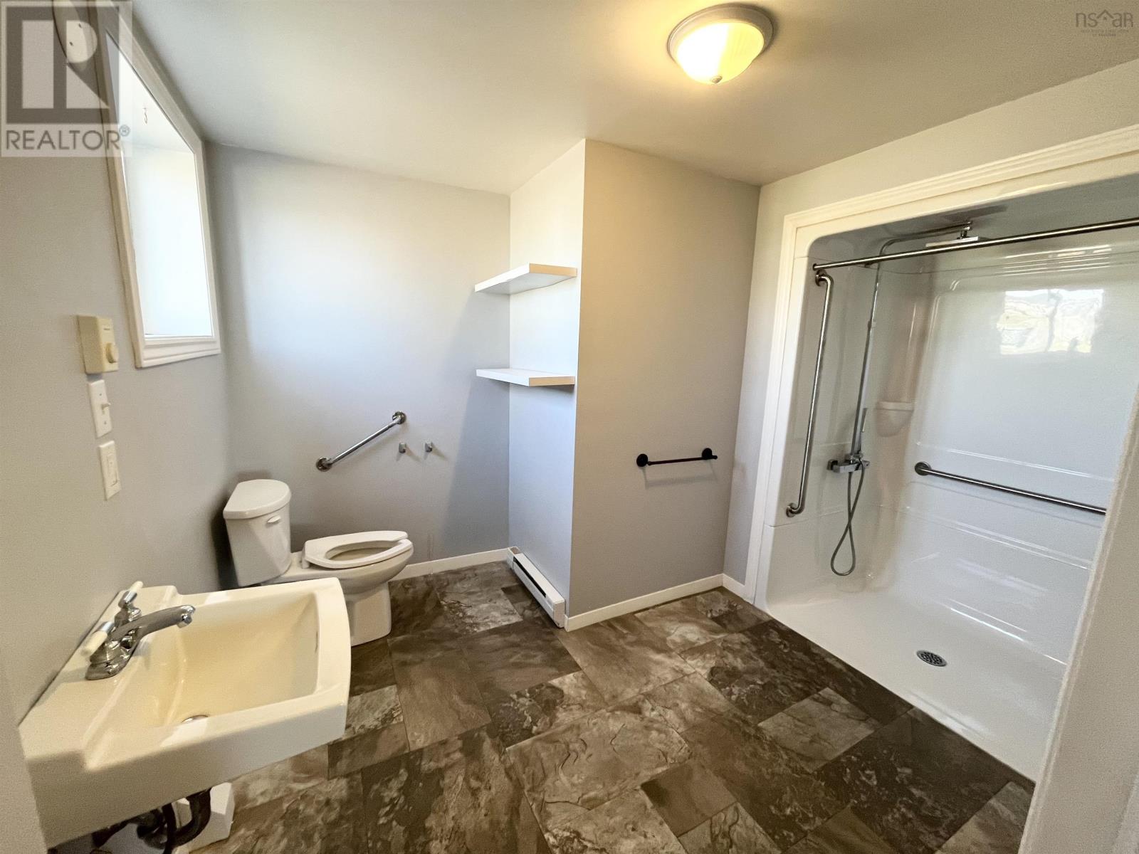 2739 Main Street - 5