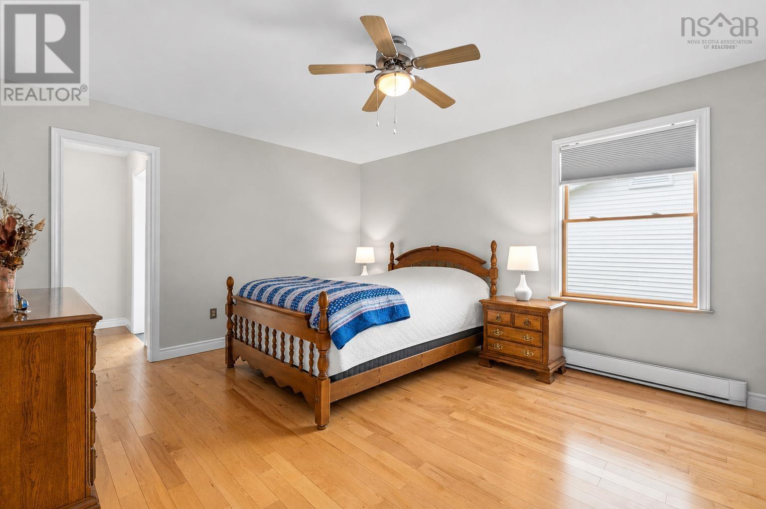 Property 20 of 48 of 6 Castleton Crescent