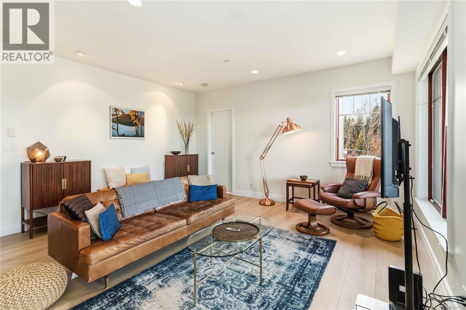 311 1325 Bear Mountain Pkwy, Langford
