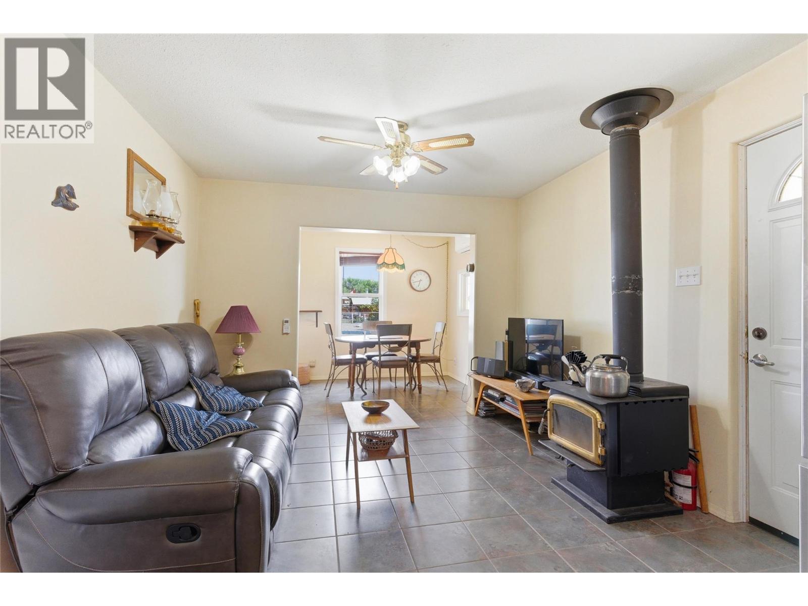 415 Tingley Street - 10