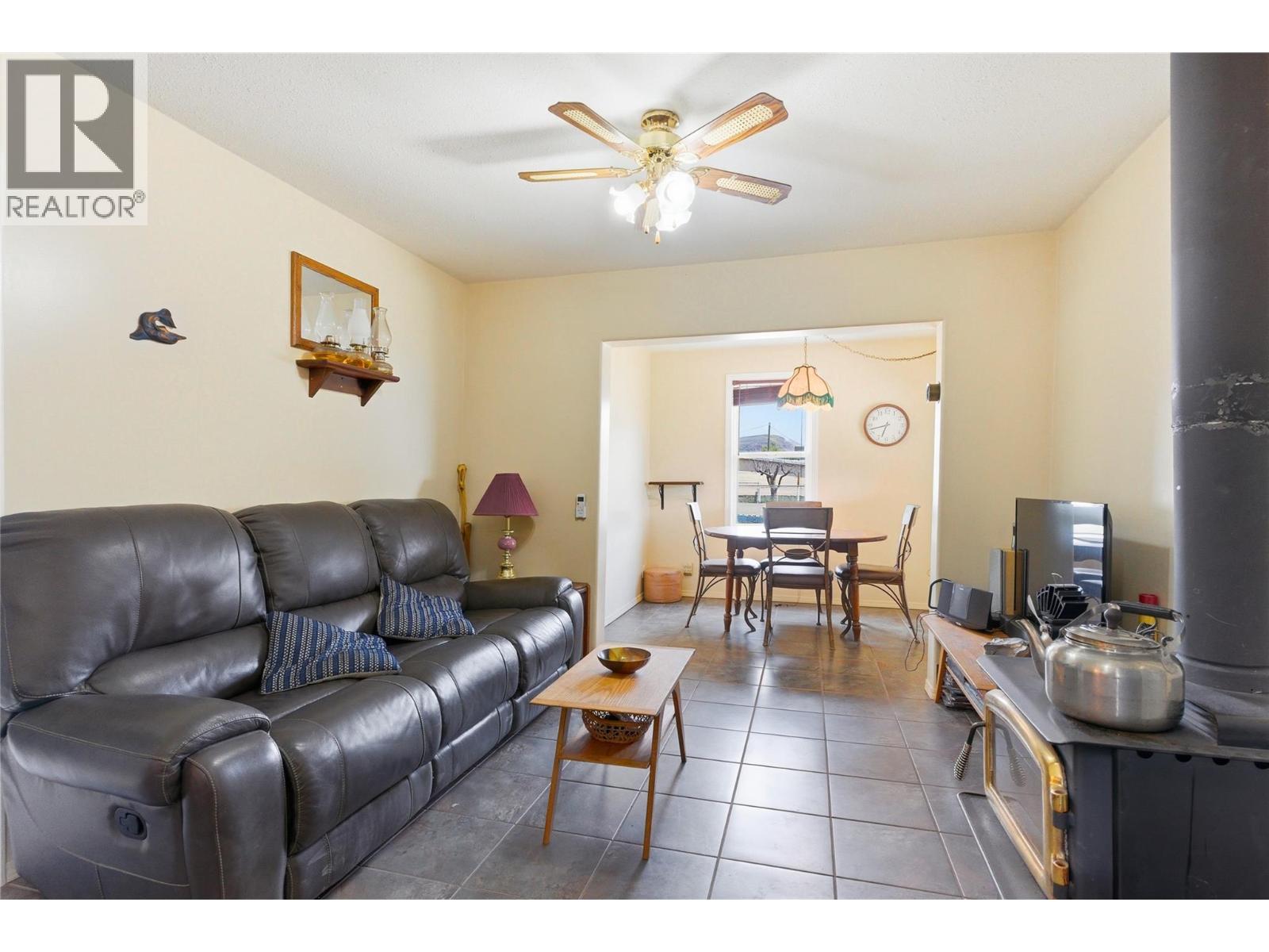 415 Tingley Street - 11