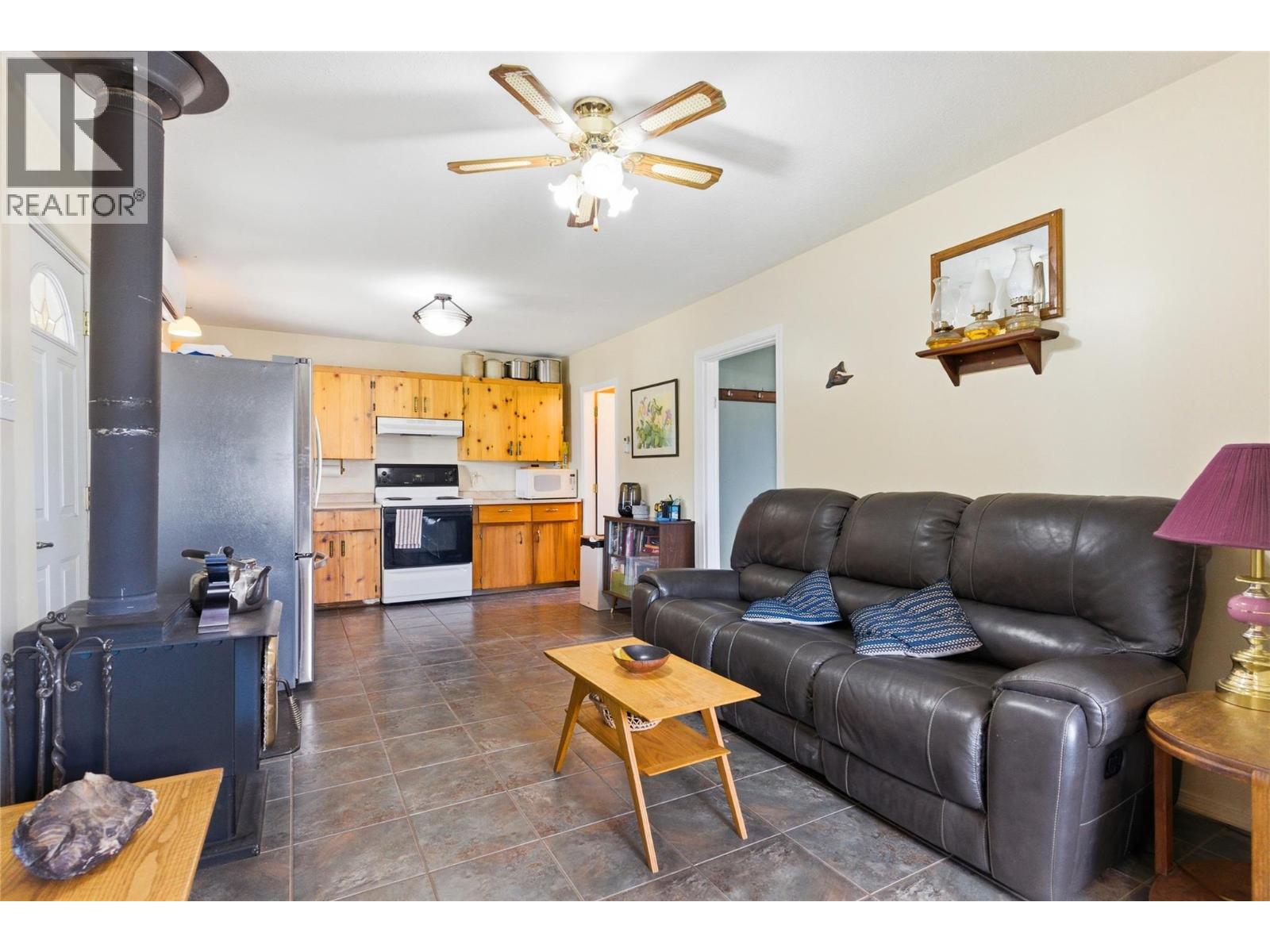 415 Tingley Street - 12