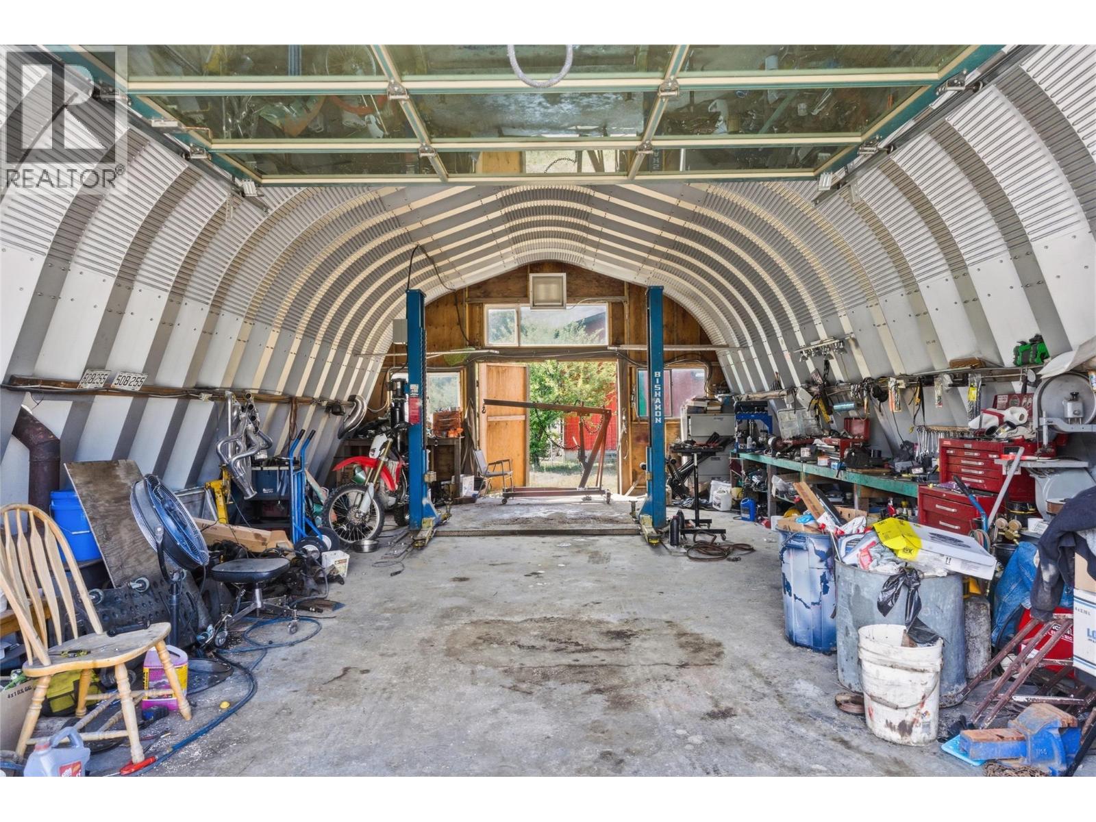 415 Tingley Street - 27