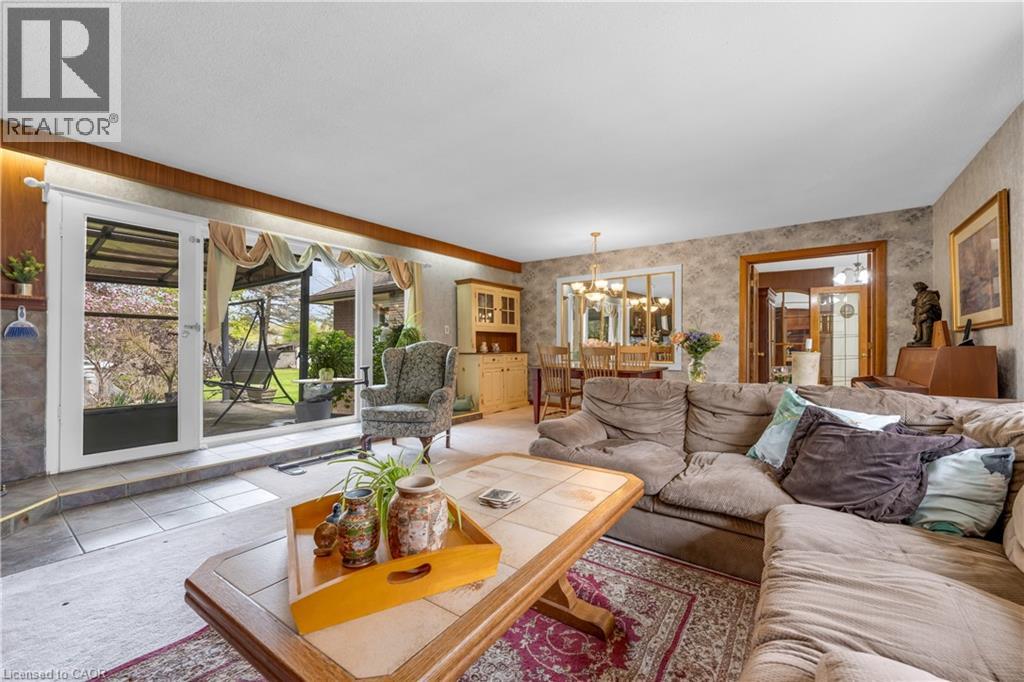 569 CRANE Court - 12
