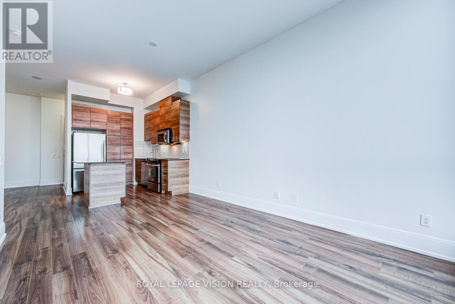 #PH5 15 VIKING LANE - 24