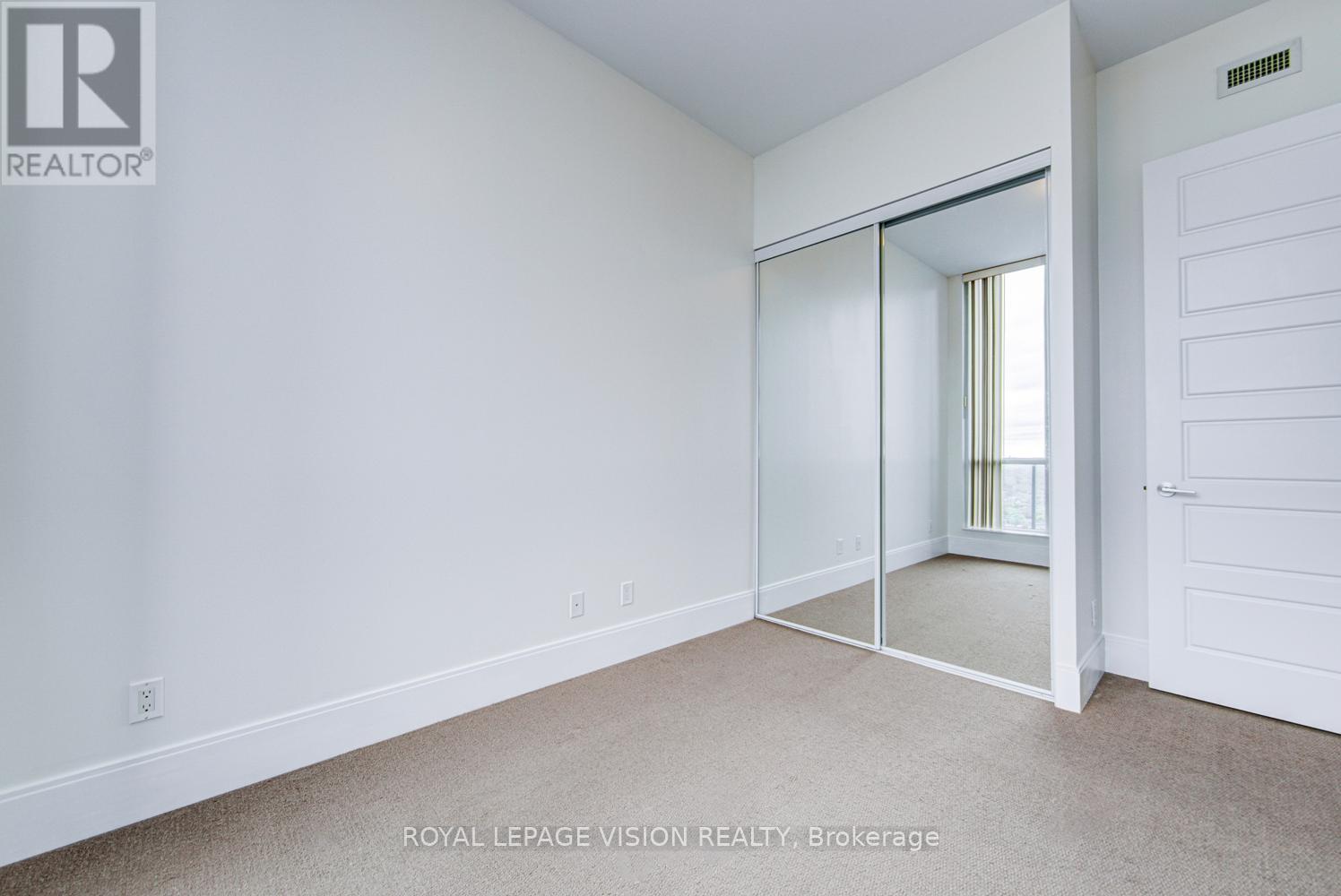 #PH5 15 VIKING LANE - 27