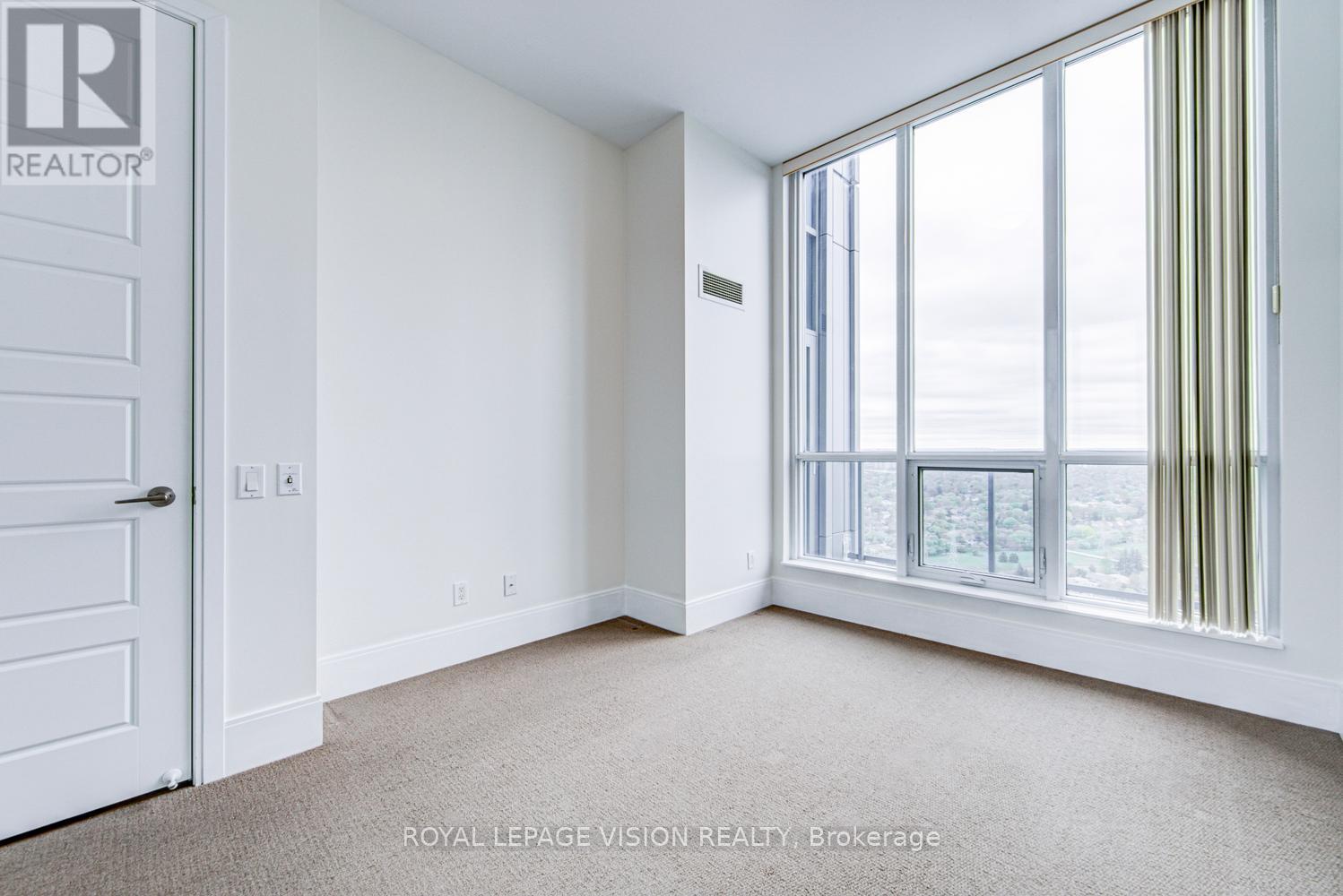 #PH5 15 VIKING LANE - 28