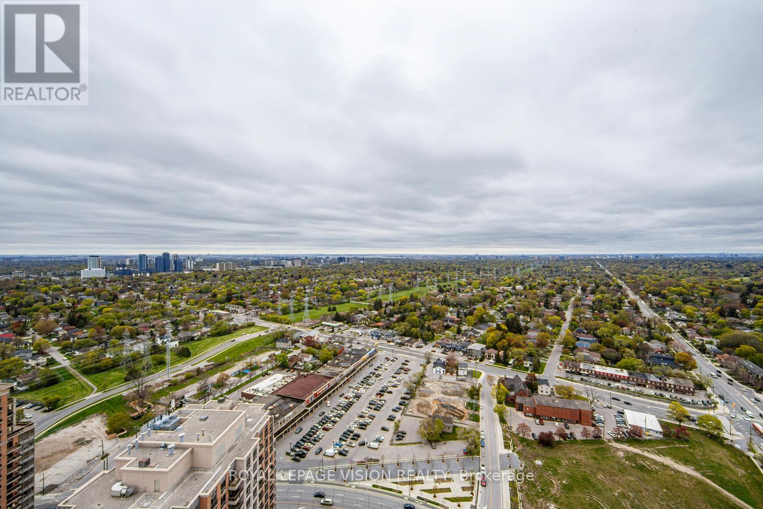 #PH5 15 VIKING LANE - 32