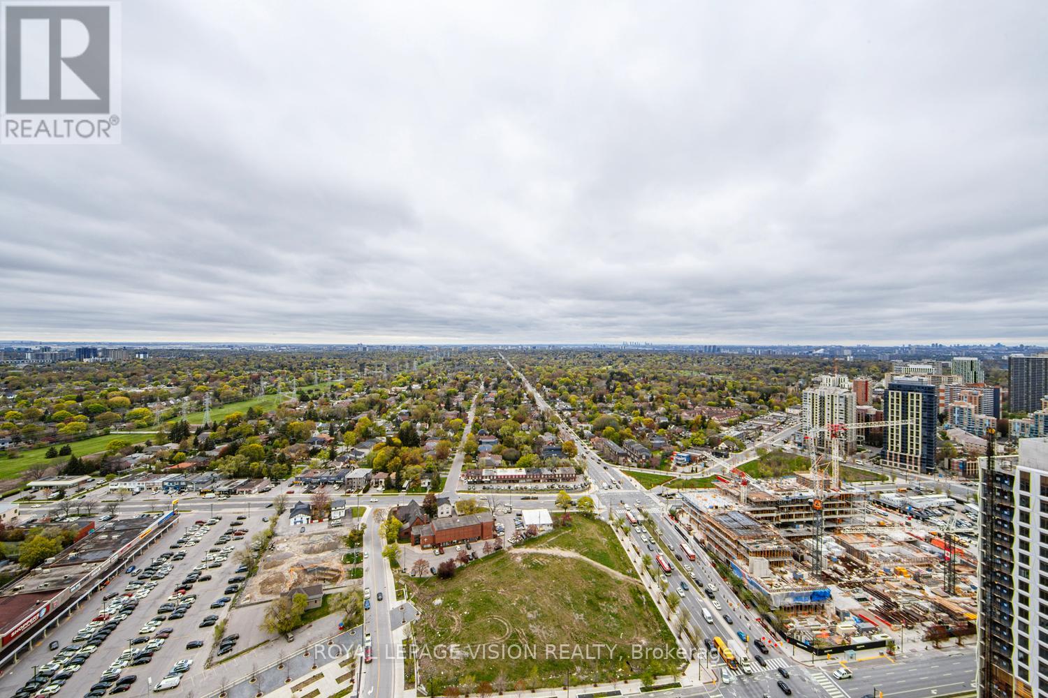 #PH5 15 VIKING LANE - 34