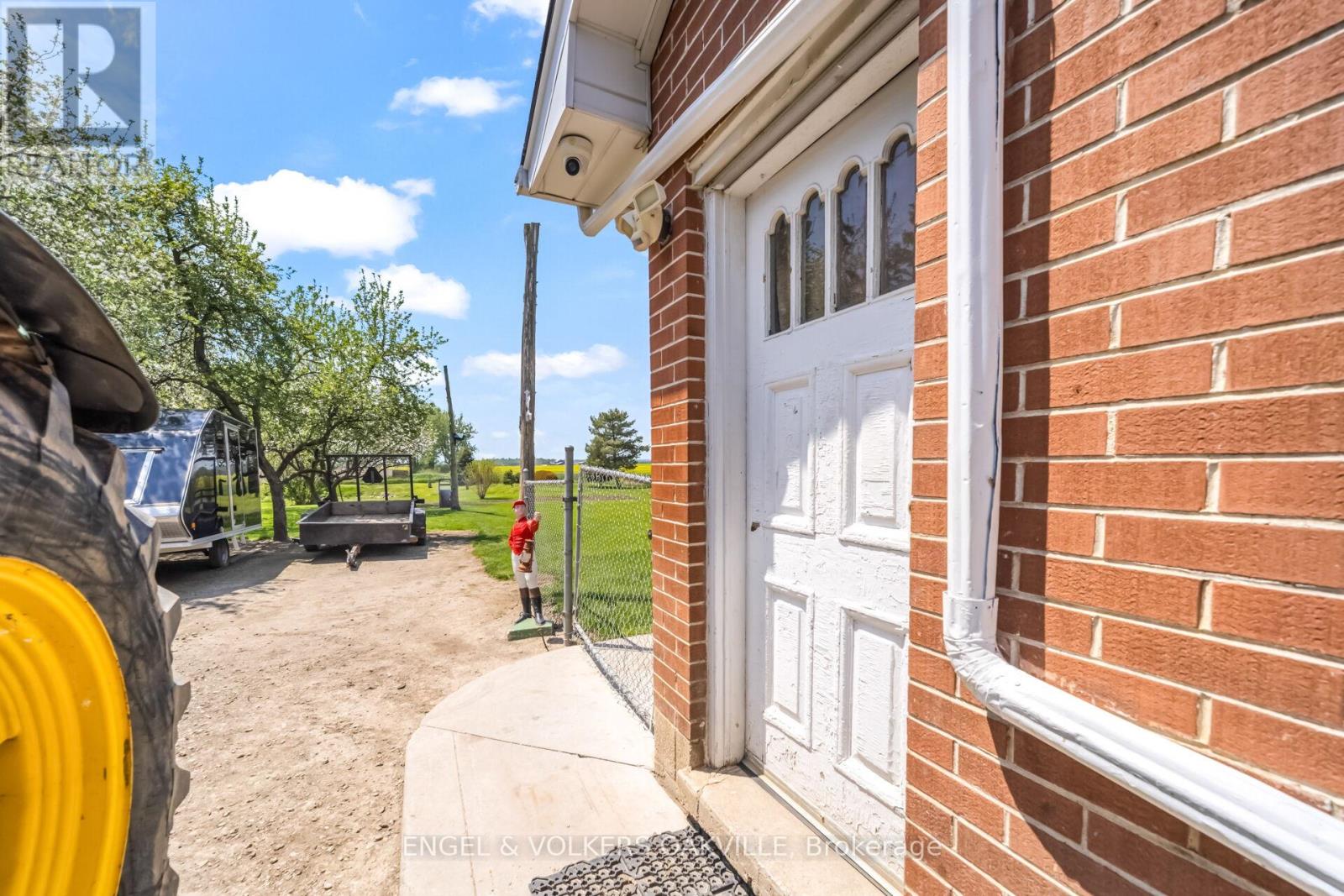 12592 HERITAGE ROAD - 14