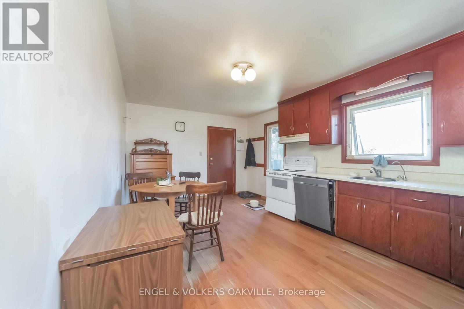 12592 HERITAGE ROAD - 22