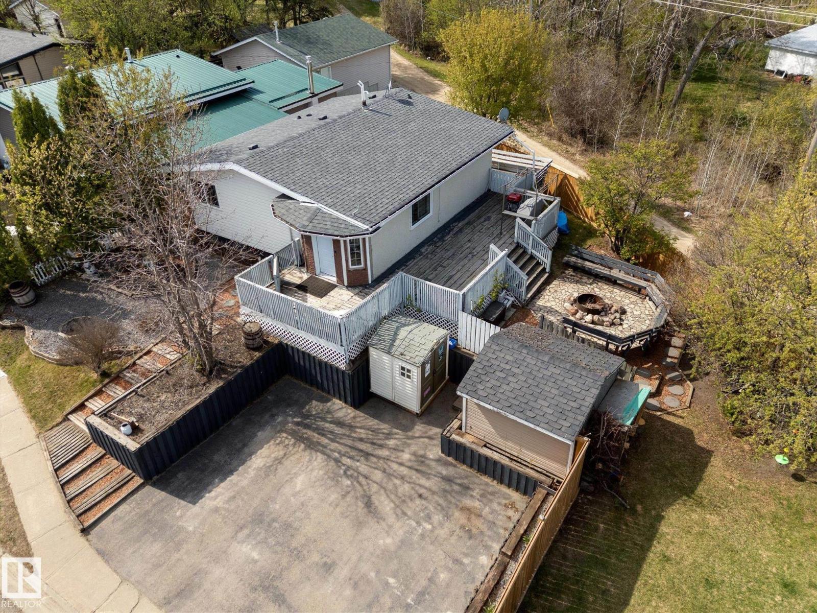 4759 48 ST - 51
