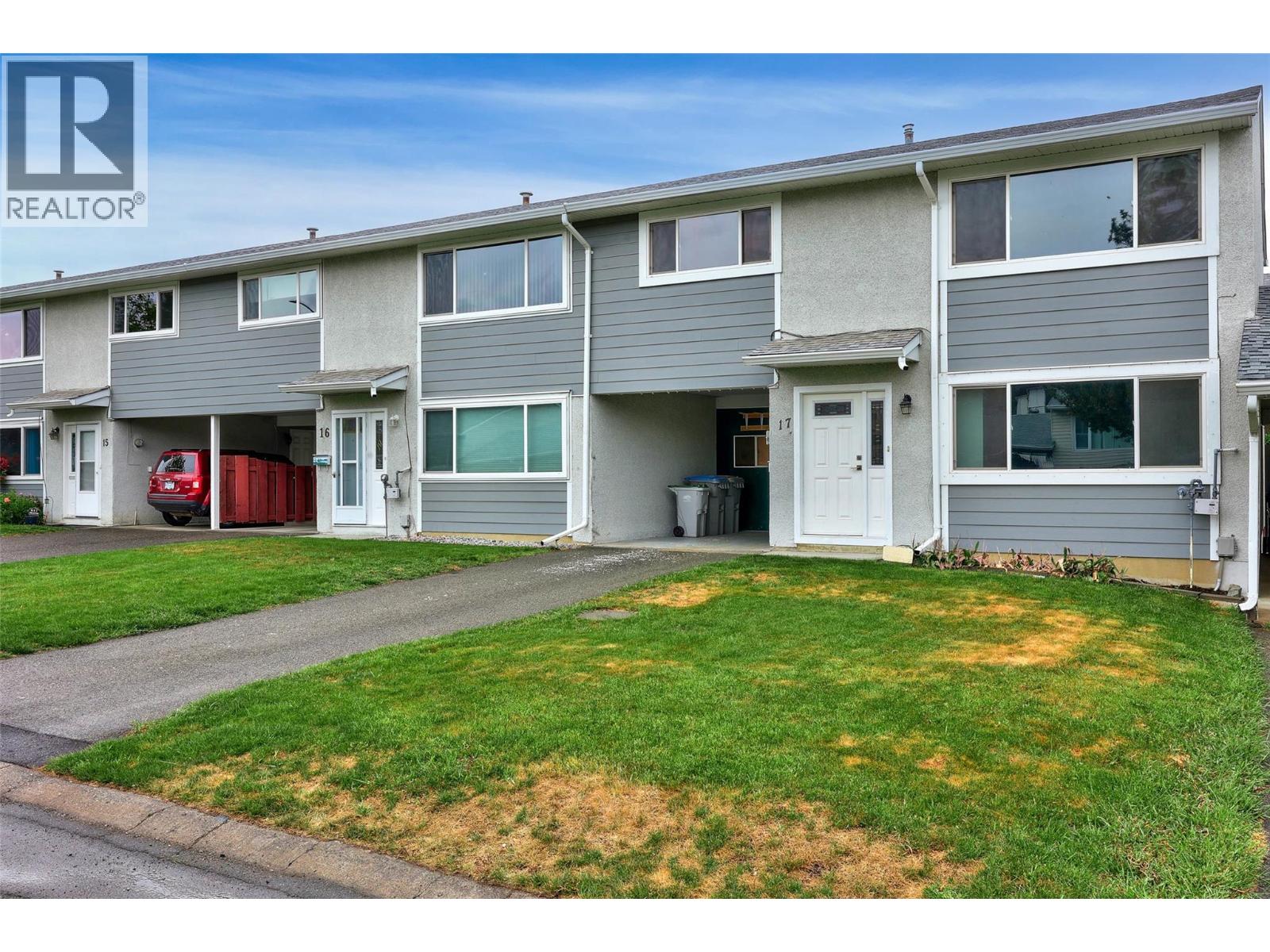 #17 800 Valhalla Drive - 23